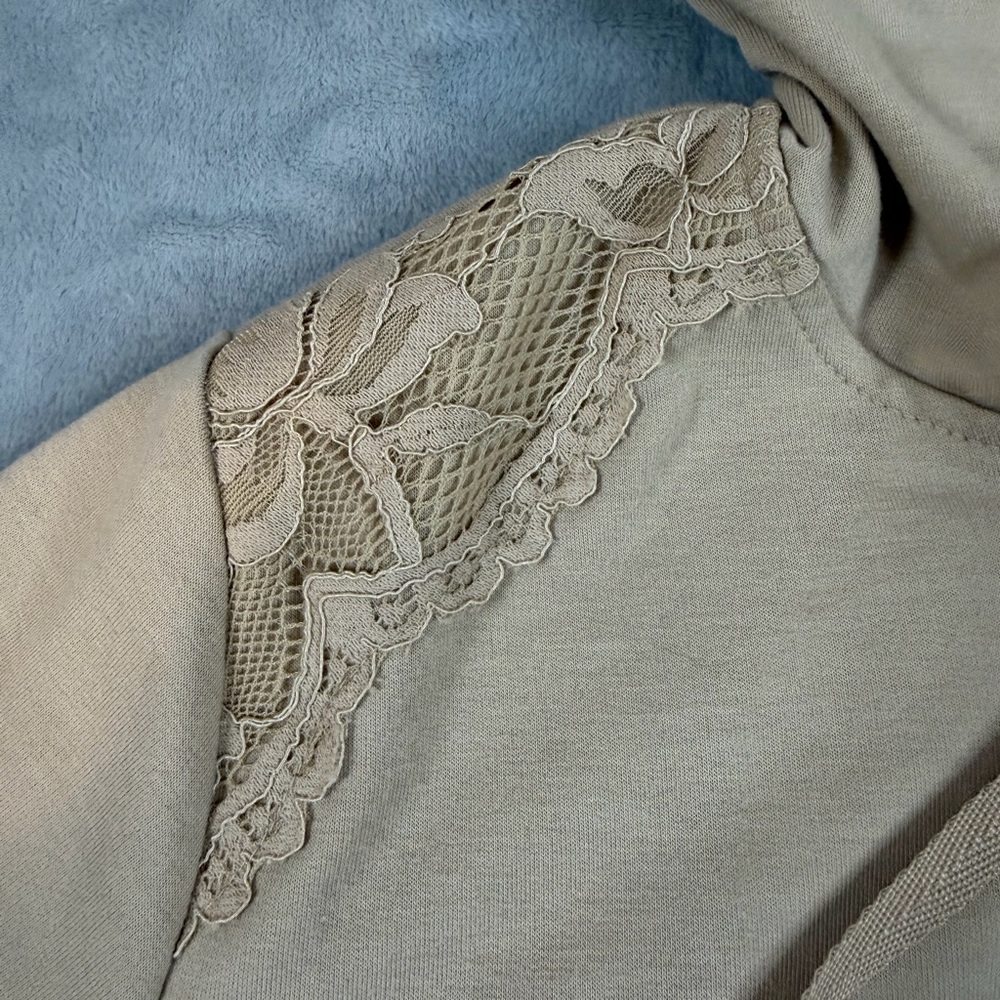 LOGO Lori Goldstein Hooded Zip-Up Medium Beige Jacket - Picture 7 of 11